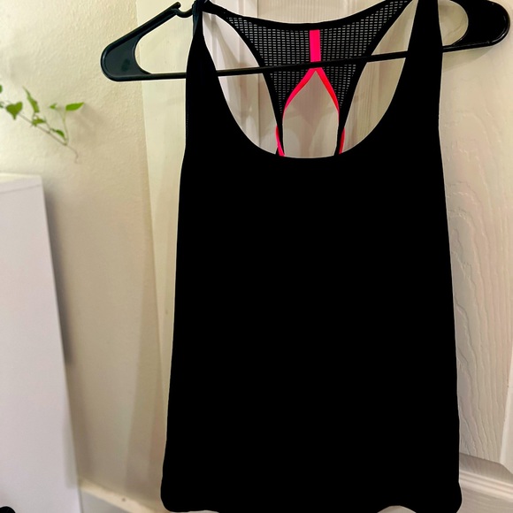 Under Armour Workout Tank - Picture 1 of 2